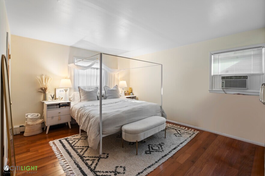 312 6th St, Palisades Park, NJ à vendre - Photo intérieure - Image 2 de 8