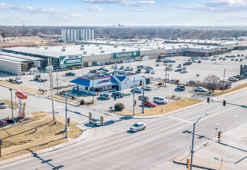 2725 W 18th Ave, Emporia, KS à vendre - Aérien - Image 2 de 6