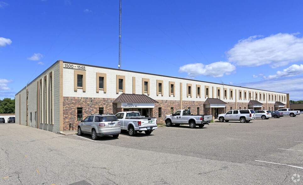 1500-1548 Cliff Rd E, Burnsville, MN for lease - Building Photo - Image 1 of 3