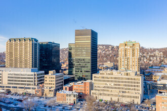 1 Car Westmount, Westmount, QC - aerial  map view