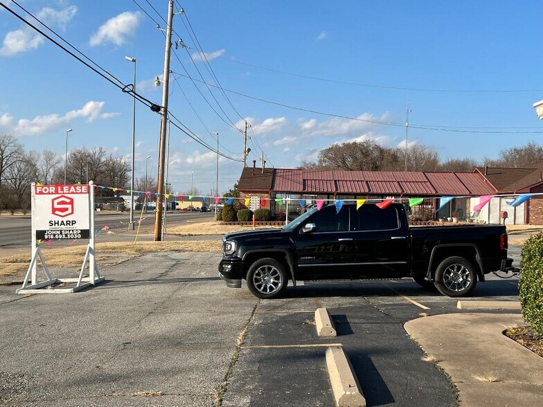 10405 US Highway 59, Grove, OK à louer - Photo du bâtiment - Image 2 de 10