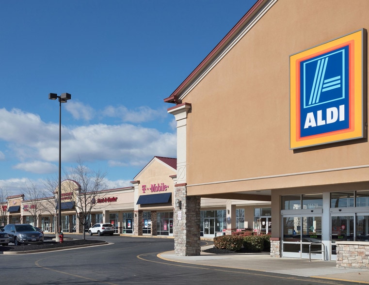 15151 Montanus Dr, Culpeper, VA for lease - Building Photo - Image 1 of 5