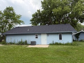 W2745 County Road D, Elkhorn, WI for lease Interior Photo- Image 2 of 12