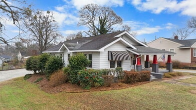 106 Memorial Dr, Greer, SC for lease Interior Photo- Image 2 of 27