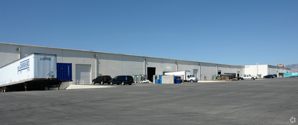 2225 E Greg St, Sparks, NV for lease - Building Photo - Image 2 of 3