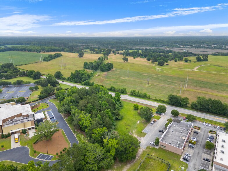 125 Little Neck Rd, Savannah, GA à louer - Aérien - Image 2 de 16