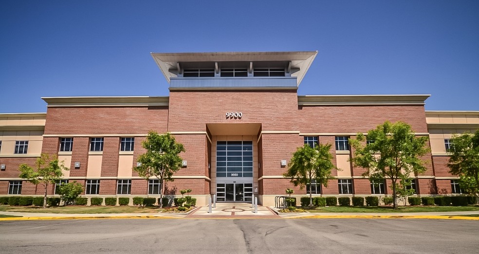 9900 Stockdale Hwy, Bakersfield, CA for sale - Building Photo - Image 1 of 1