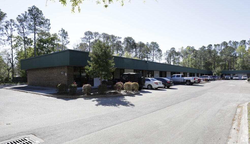 1532 Kingsley Ave, Orange Park, FL à vendre - Photo principale - Image 1 de 7