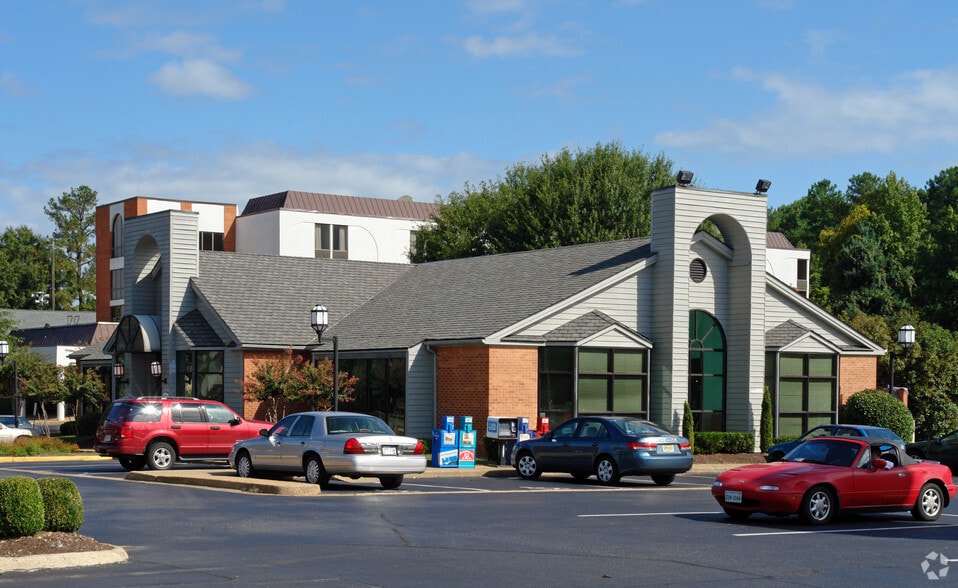 2005 Richmond Rd, Williamsburg, VA for sale - Building Photo - Image 2 of 12