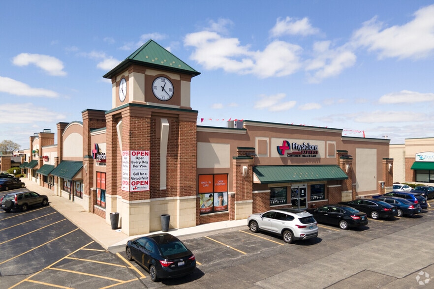 2000 W Main St, St Charles, IL for sale - Building Photo - Image 1 of 8