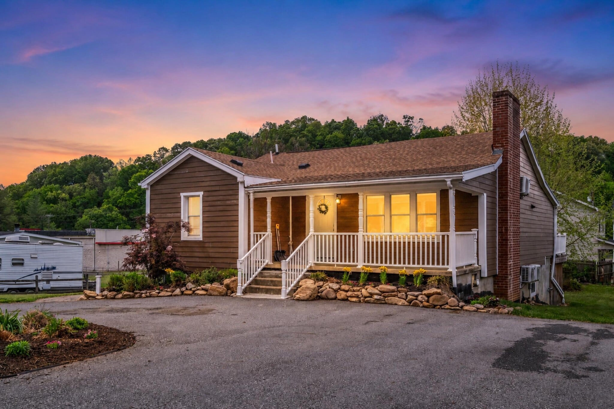 217 W 28th St, Buena Vista, VA à vendre Photo du bâtiment- Image 1 de 75