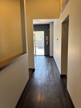 8257 Narcoossee Park Dr, Orlando, FL à louer Photo du bâtiment- Image 2 de 15