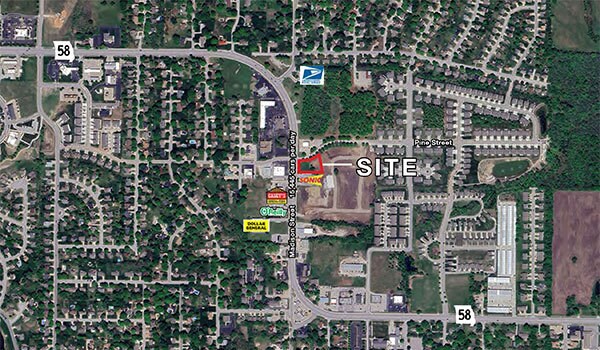 N Madison & W Pine St, Raymore, MO à vendre Aérien- Image 1 de 2