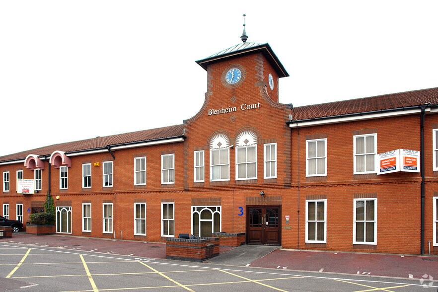 Peppercorn Clos, Peterborough à louer - Photo du bâtiment - Image 2 de 8