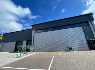 Plus de détails pour Davis Rd, Chessington - Industriel à louer