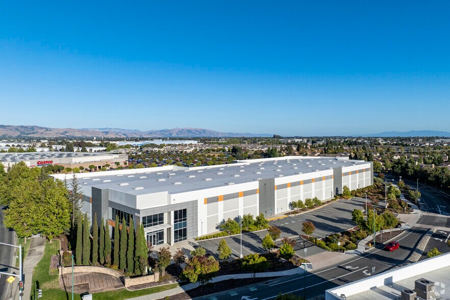 28500 Marina Dr, Hayward, CA à louer - Aérien - Image 2 de 12