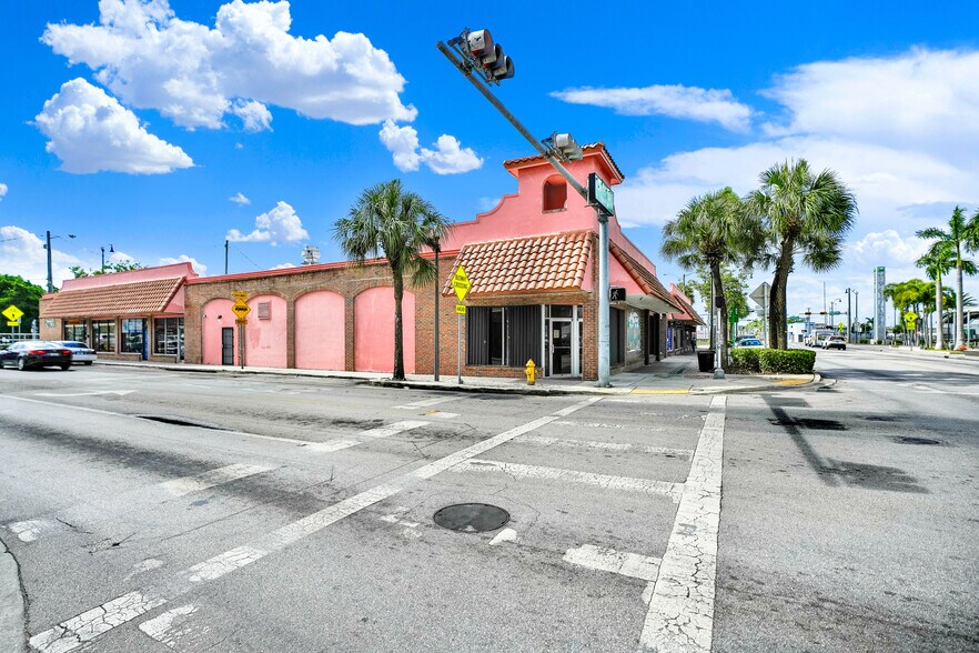 21 S Krome Ave, Homestead, FL à vendre - Photo du bâtiment - Image 1 de 8