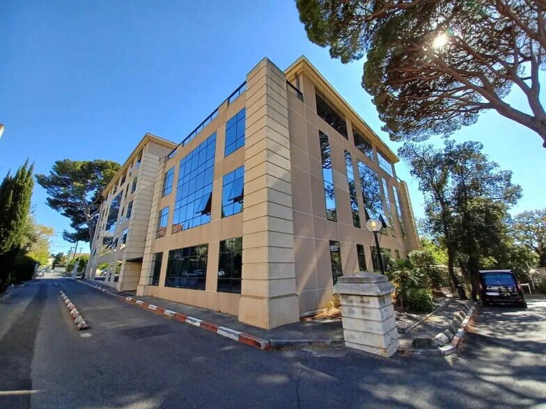 2 Boulevard Luce, Marseille for lease - Building Photo - Image 1 of 8