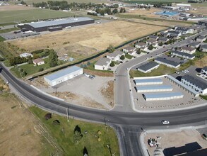 1380 N 800 E, Shelley, ID - Aerial map view