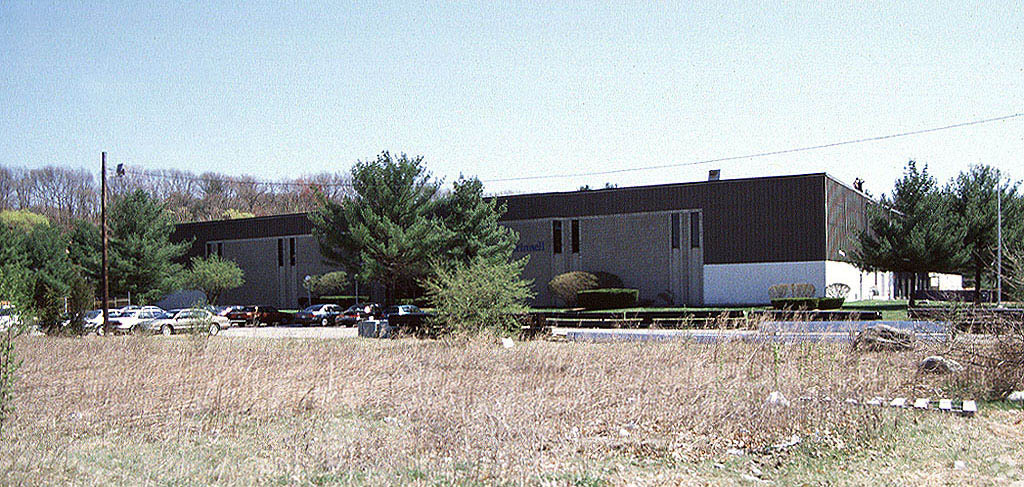 120-122 Shawmut Rd, Canton, MA à louer Photo du b timent- Image 1 de 4