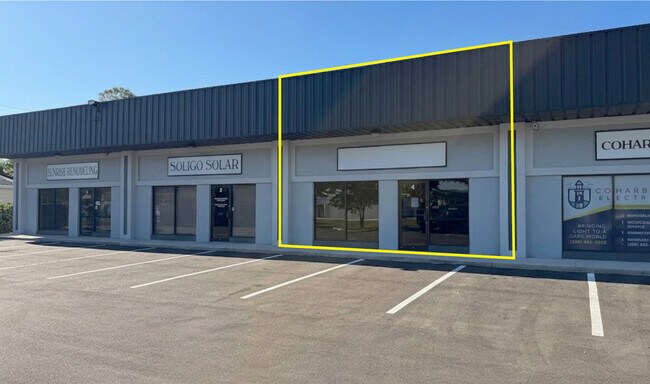 More details for 11220 Metro Pkwy, Fort Myers, FL - Flex for Lease