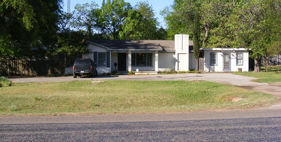 1501 S US Highway 259, Henderson, TX for sale Primary Photo- Image 1 of 7