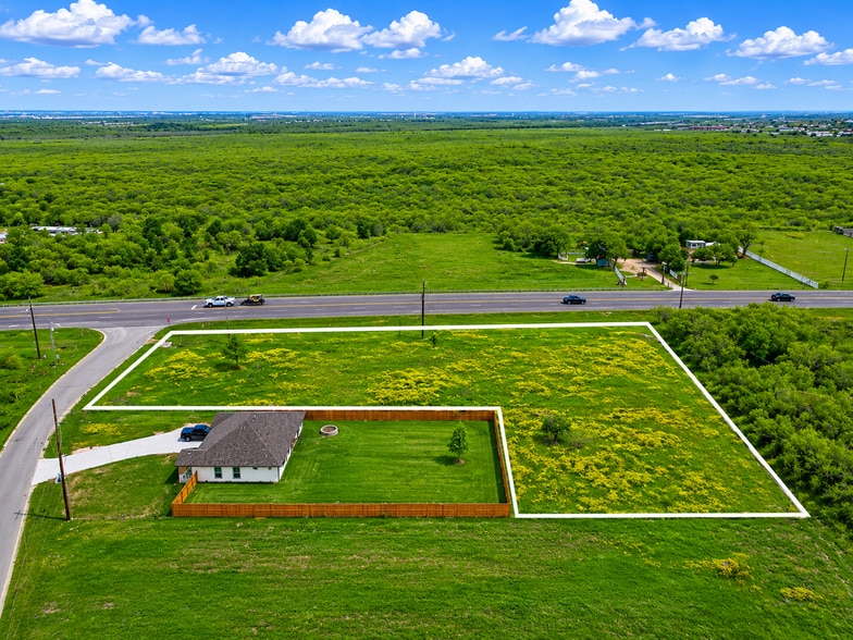12290 Camino Real, Kyle, TX for sale - Building Photo - Image 2 of 4