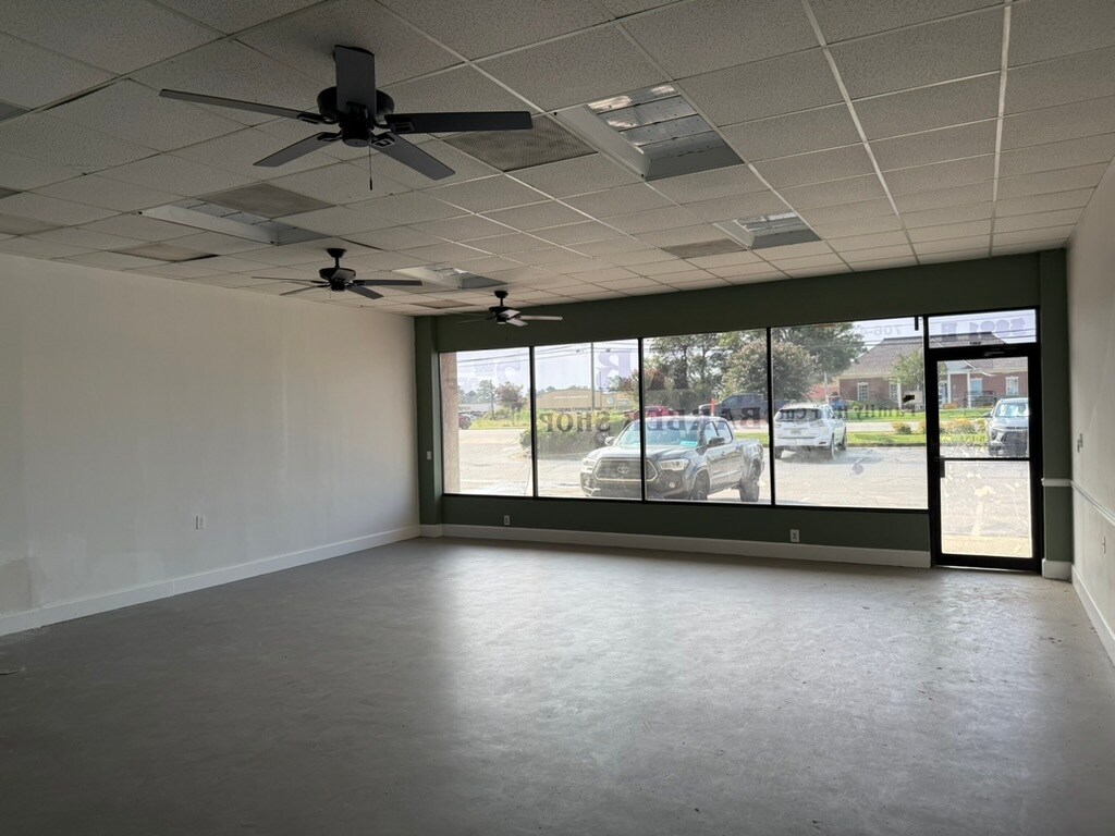 3821 Washington Rd, Augusta, GA for lease Interior Photo- Image 1 of 4