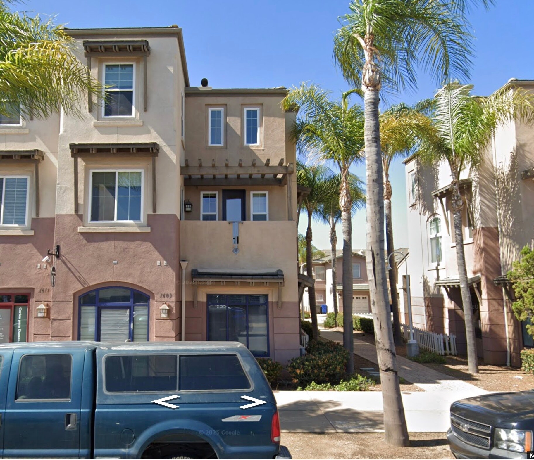 1575-1607 S Escondido Blvd, Escondido, CA à louer Photo principale- Image 1 de 3