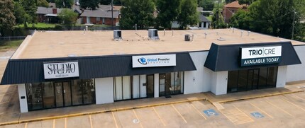 1219-1223 N Broadway Ave, Moore, OK for lease Building Photo- Image 2 of 2