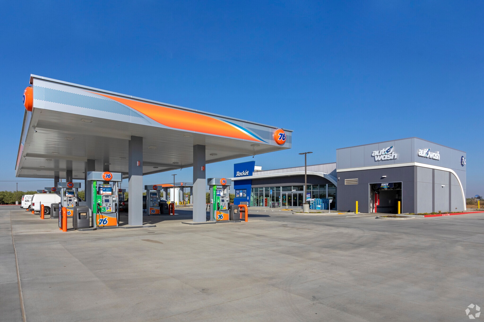 6422 Betty Dr, Visalia, CA for sale Primary Photo- Image 1 of 5