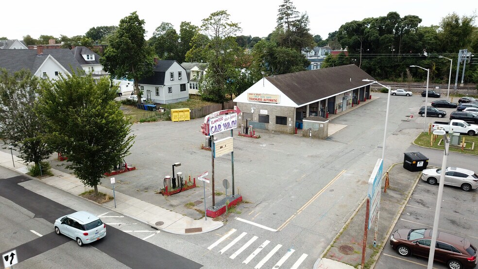 18 Belden St, Providence, RI à vendre - Photo du bâtiment - Image 1 de 1