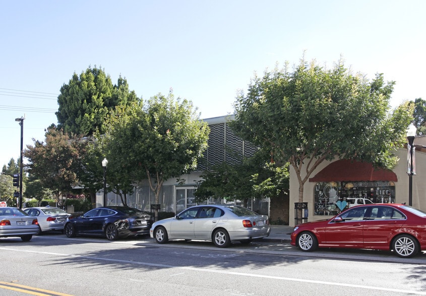 650 Castro St, Mountain View, CA for lease - Building Photo - Image 2 of 7