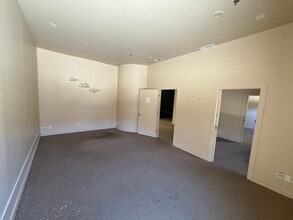 1420 W Kettleman Ln, Lodi, CA for lease Interior Photo- Image 2 of 4