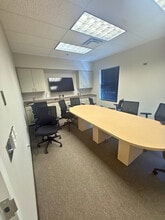 201 London Pky, Birmingham, AL for lease Interior Photo- Image 2 of 4