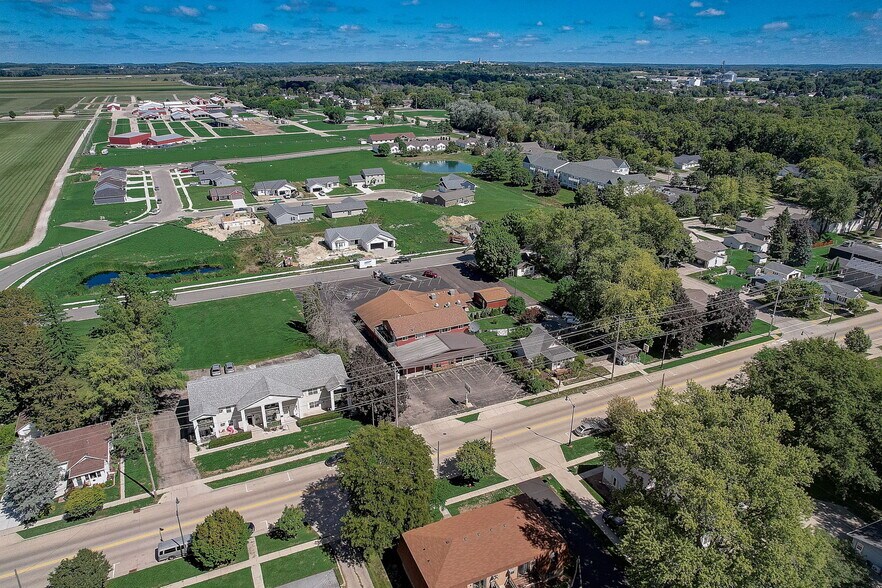 711 W Racine St, Jefferson, WI à vendre - Aérien - Image 3 de 41