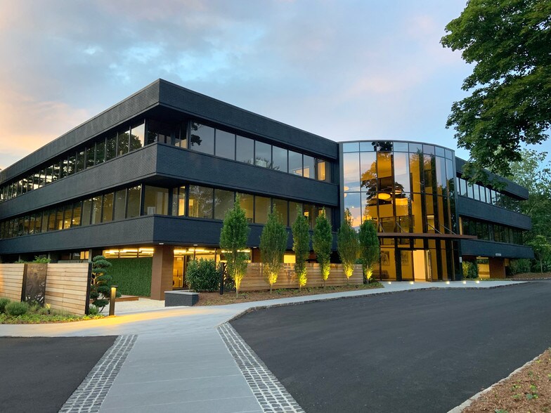 320 Boston Post Rd, Darien, CT for lease - Primary Photo - Image 1 of 38