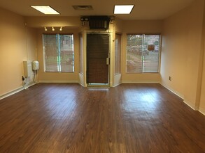 86 Overlook Ave, Belleville, NJ for lease Interior Photo- Image 2 of 5