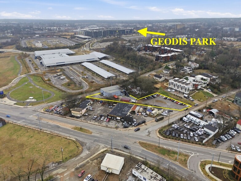 403 Moore Ave, Nashville, TN for sale - Building Photo - Image 3 of 8