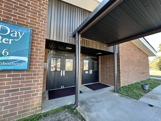 Plus de détails pour 504 Martin Luther King Jr Dr, Greensboro, GA - Vente au détail à vendre