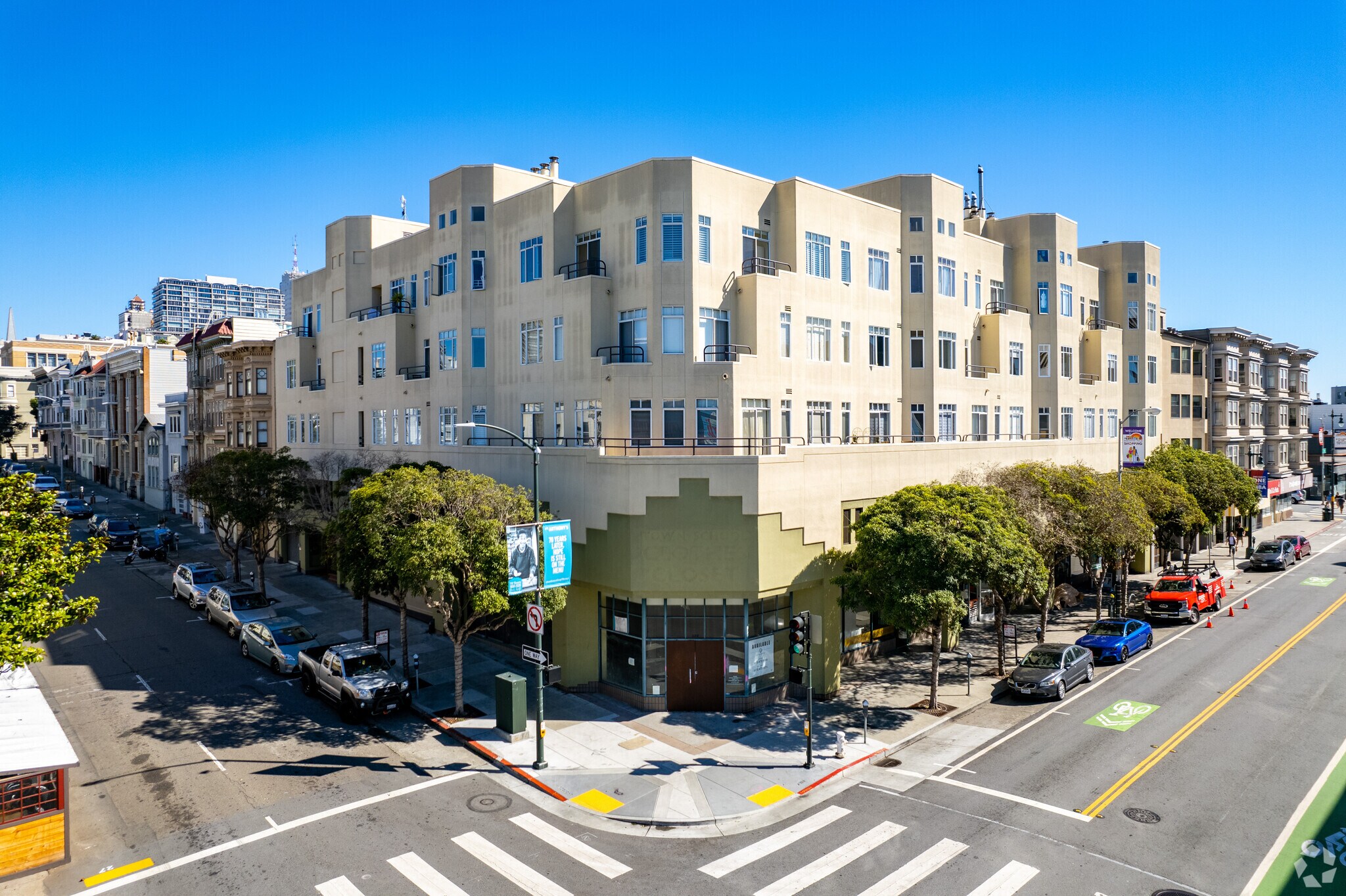 1830-1850 Polk St, San Francisco, CA à louer Photo du bâtiment- Image 1 de 2
