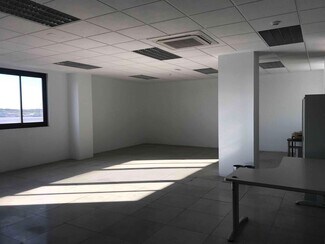 Plus de détails pour Bureau, Industriel à louer