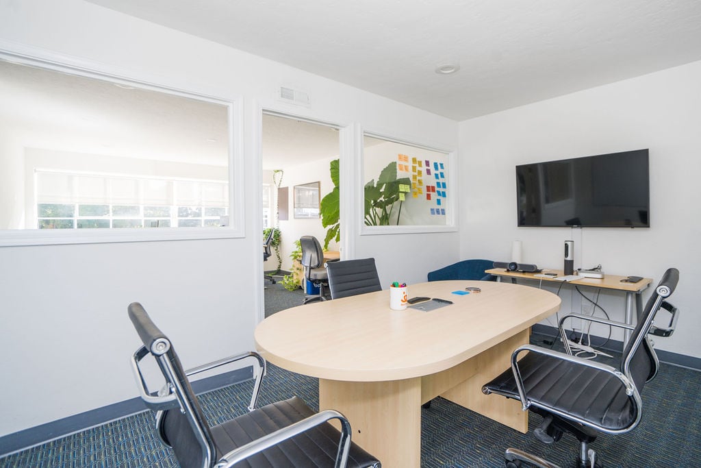 234 Marshall St, Redwood City, CA for lease Interior Photo- Image 1 of 5