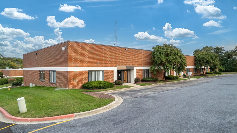 407 Headquarters Dr, Millersville, MD à louer - Photo du bâtiment - Image 1 de 2