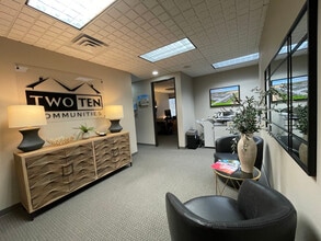 14400 Northbrook  Dr., San Antonio, TX for lease Interior Photo- Image 1 of 15