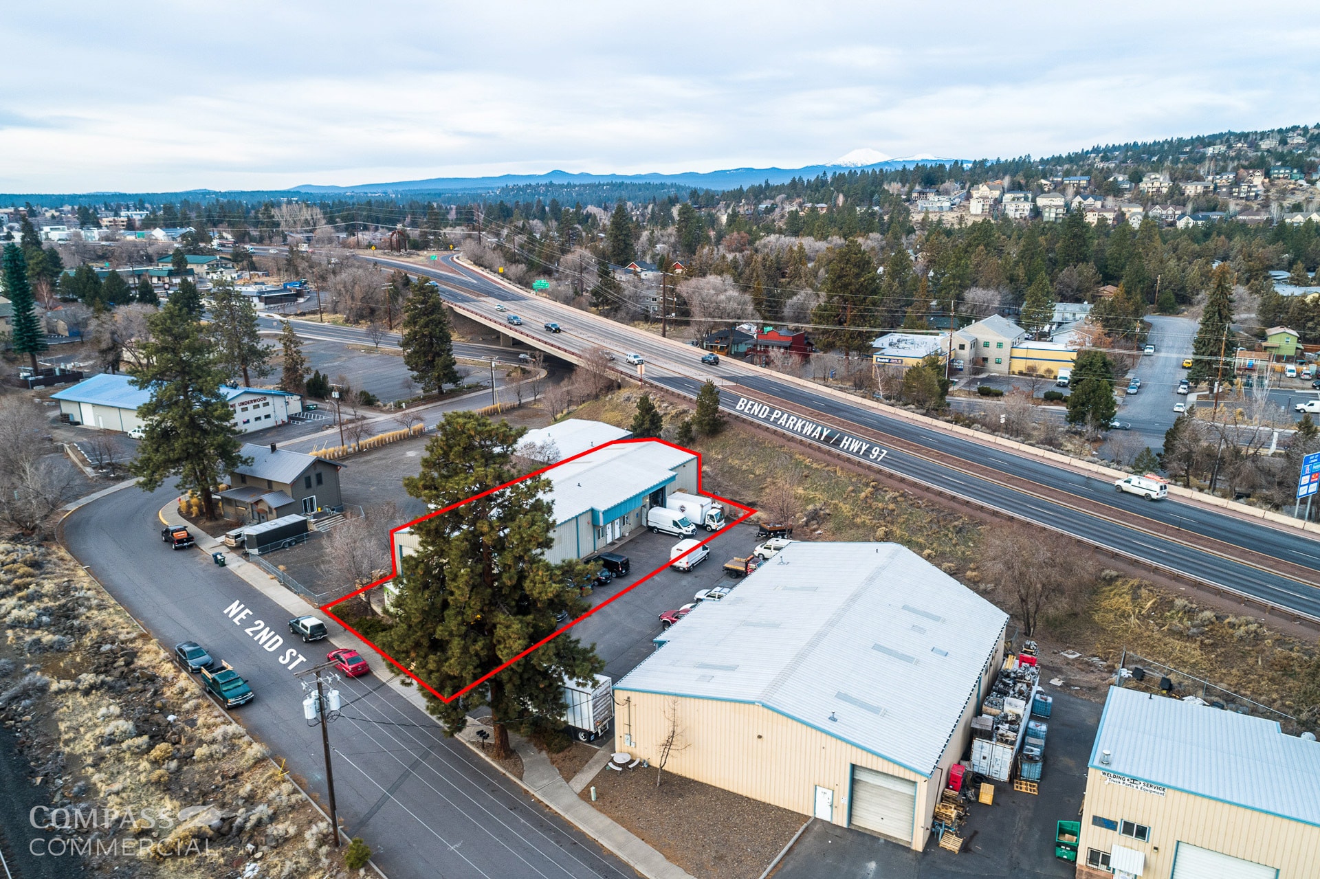 2185 NE 2nd St, Bend, OR for lease Building Photo- Image 1 of 24