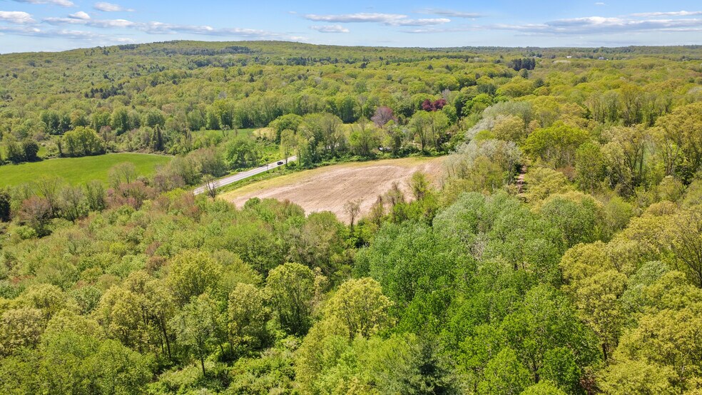 00 Mashamoquet Rd, Pomfret, CT à vendre - Photo du bâtiment - Image 3 de 7