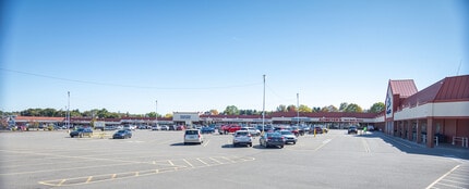 120-180 Point Plz, Butler, PA à louer Photo intérieure- Image 2 de 2