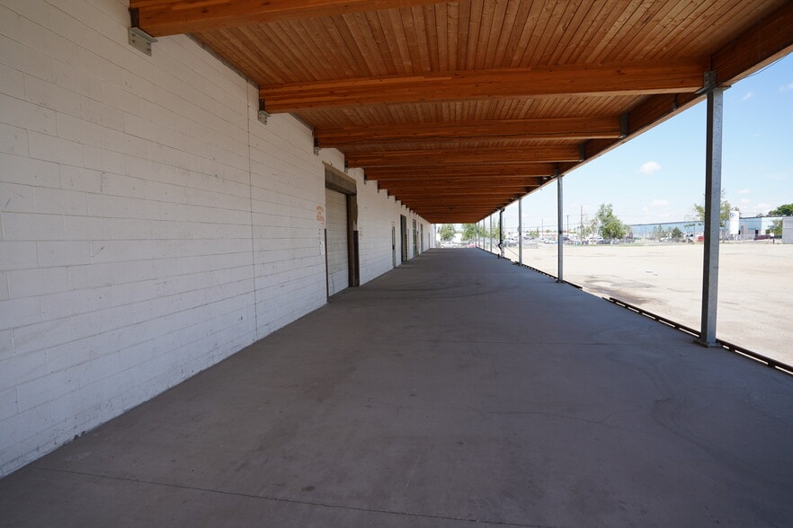 14635 121A Av NW, Edmonton, AB for lease - Building Photo - Image 3 of 4