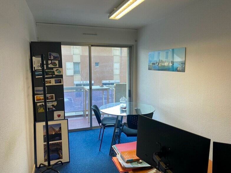 Bureau dans Marseille à vendre - Photo intérieure - Image 3 de 9